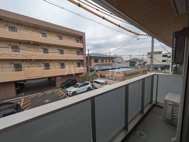 20/27 バルコニー