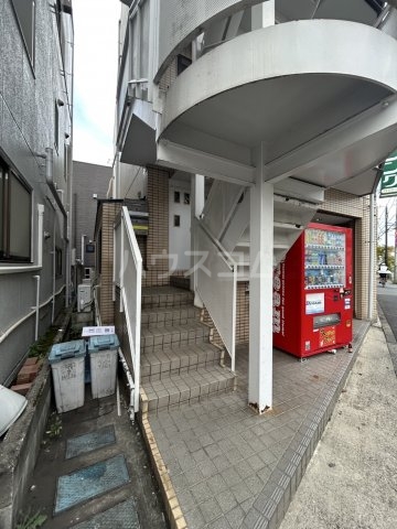 2/6 エントランス