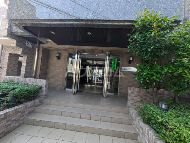 17/27 エントランス