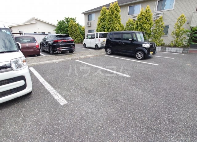 26/29 駐車場