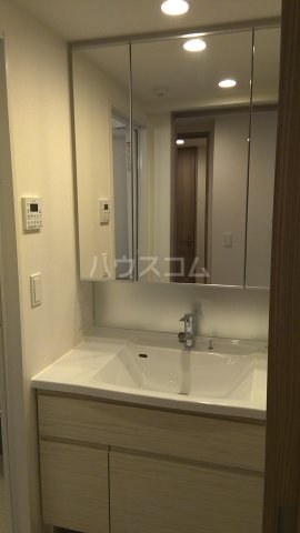 18/30 洗面