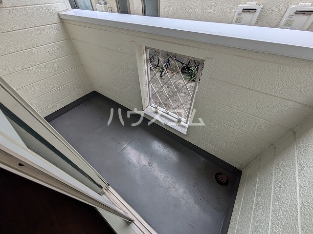 13/30 バルコニー