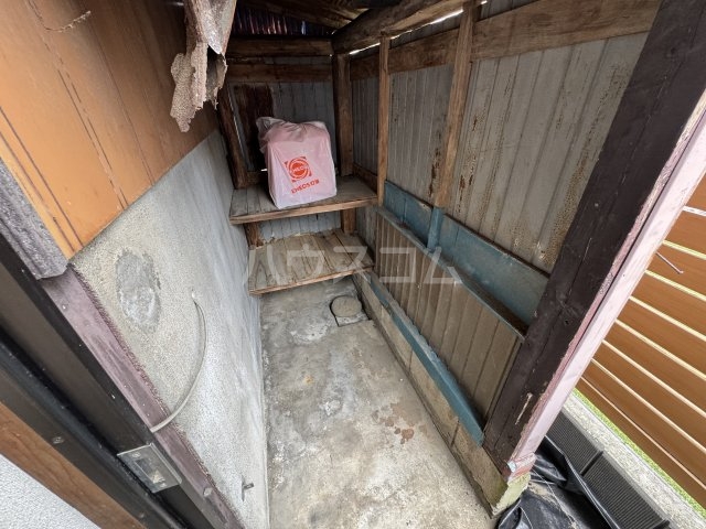 23/30 バルコニー