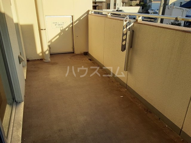 21/30 バルコニー