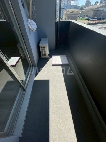 27/30 バルコニー