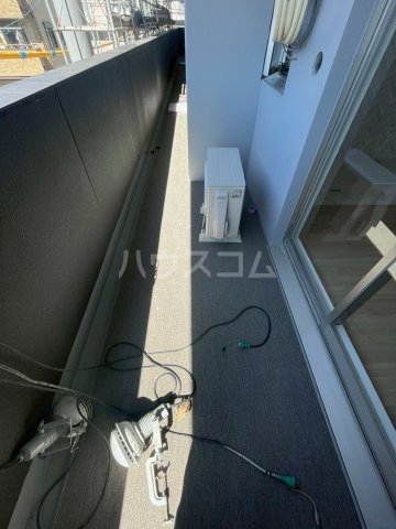 27/30 バルコニー