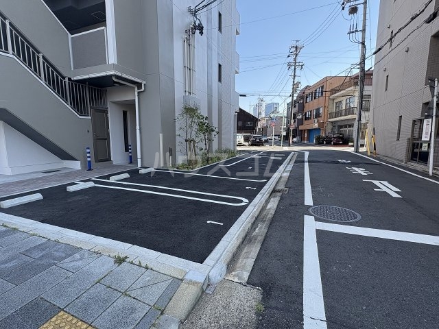 25/30 駐車場