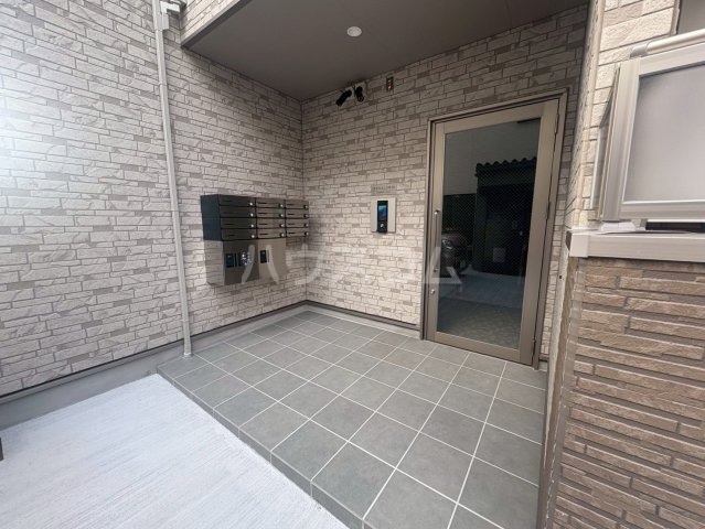 14/24 エントランス