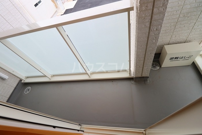 14/30 バルコニー