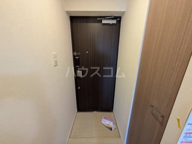 13/30 玄関