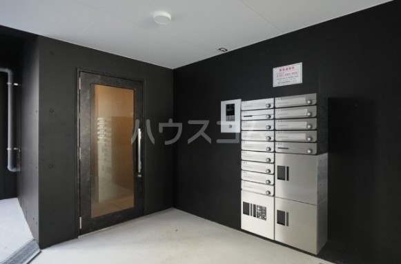 3/5 エントランス