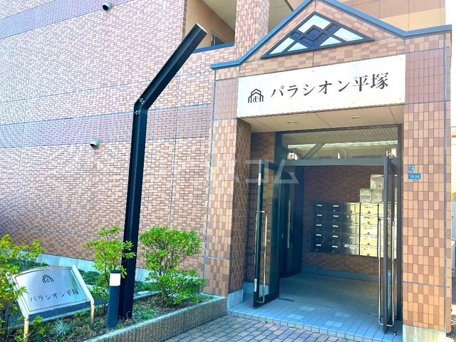 16/25 エントランス