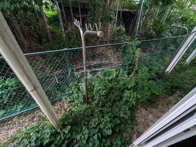 25/30 バルコニー