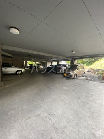 24/30 駐車場