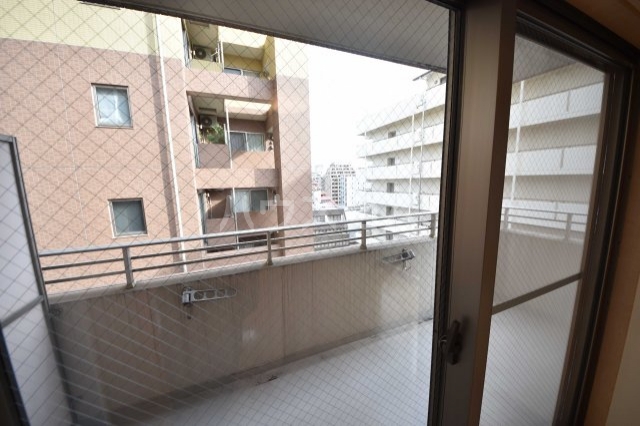 20/30 バルコニー