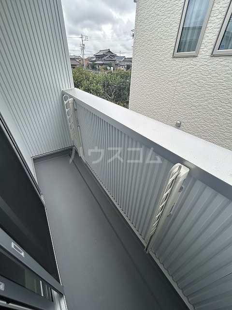 23/30 バルコニー