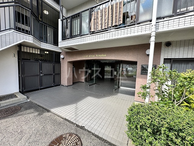 3/6 エントランス