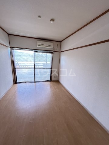 20/30 バルコニー