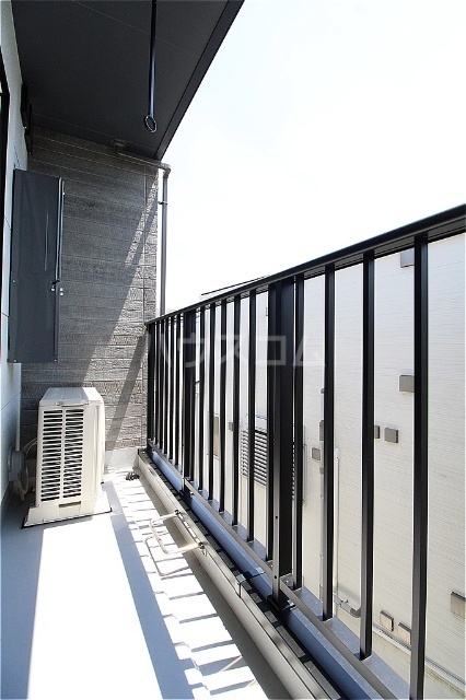 13/27 バルコニー