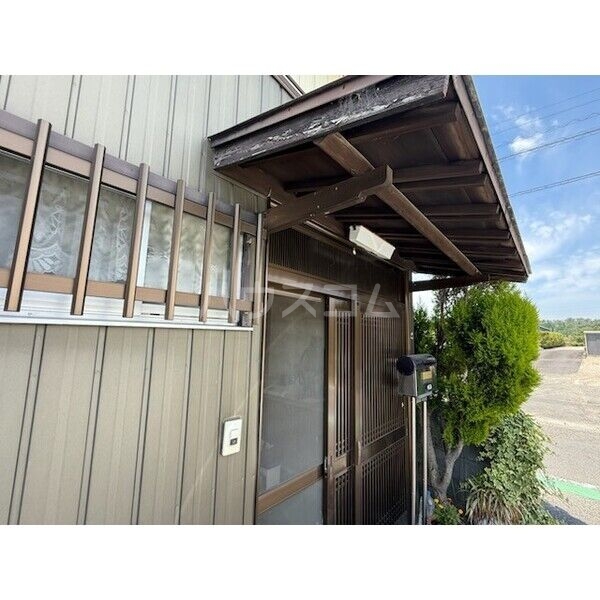 15/26 エントランス