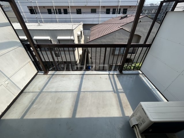 15/21 バルコニー