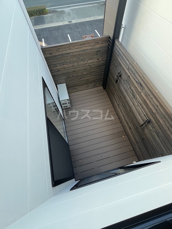 26/30 バルコニー