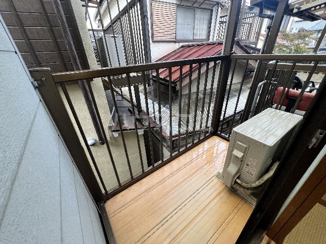 23/30 バルコニー