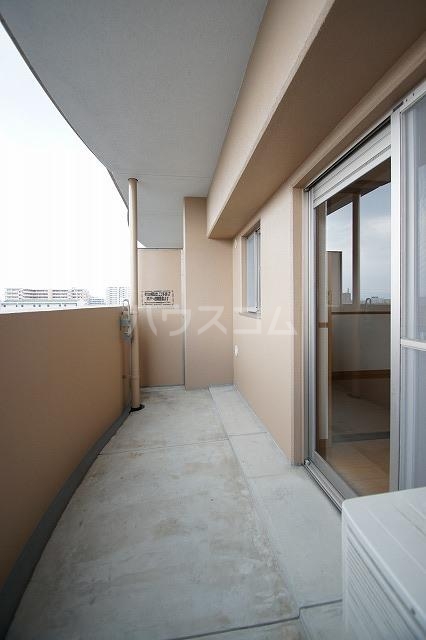 16/22 バルコニー