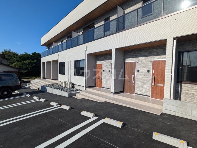 25/30 エントランス