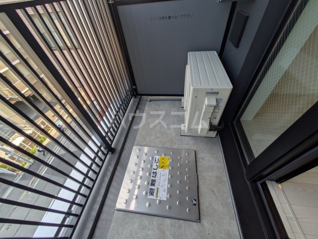 20/30 バルコニー