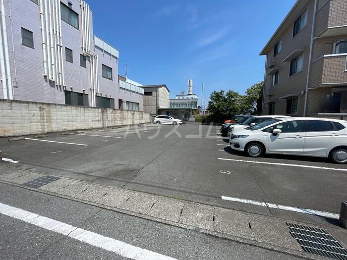 3/5 駐車場