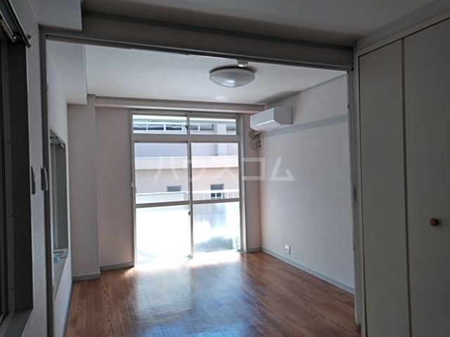 2/30 リビング/ダイニング