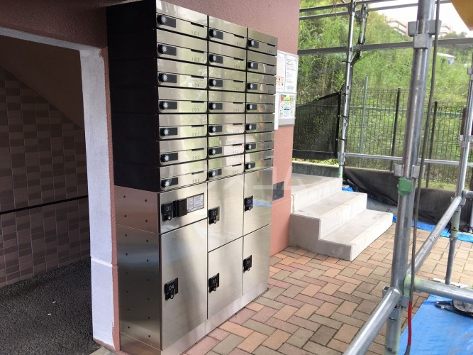 21/25 エントランス