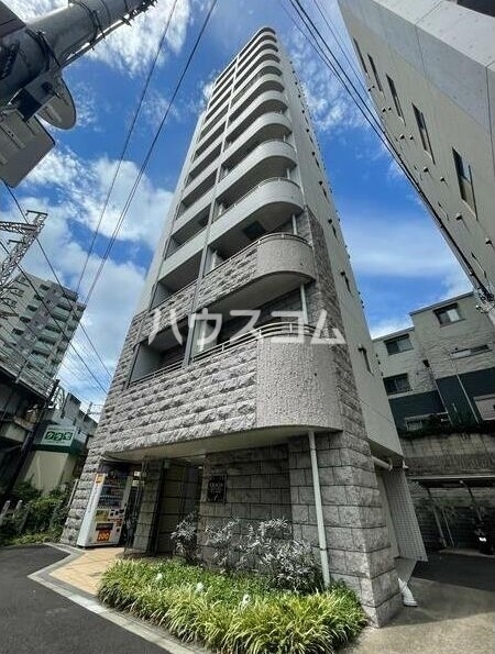 クレイシア旗の台の外観