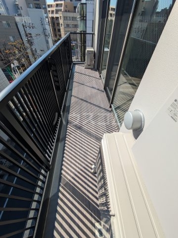 16/25 バルコニー