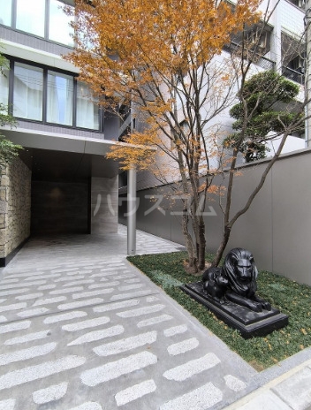 15/25 エントランス