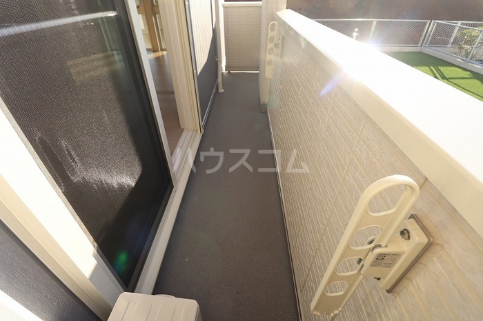 13/21 バルコニー