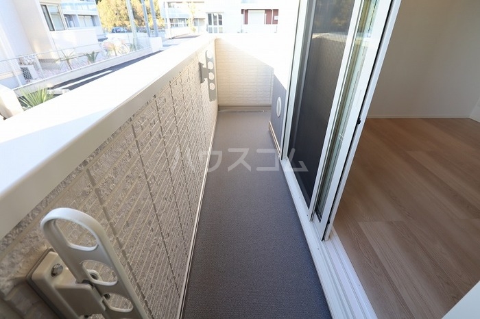 13/21 バルコニー