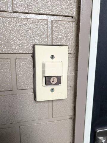 2/2 エントランス