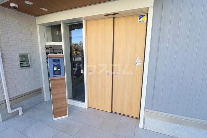 19/21 エントランス