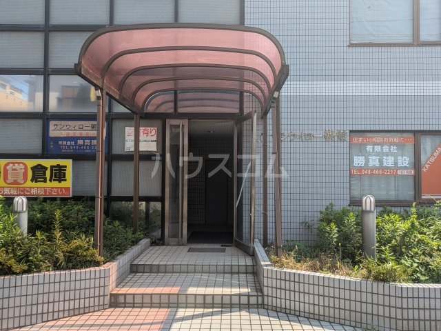 2/3 エントランス