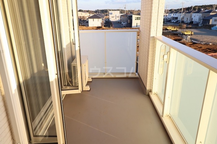 13/21 バルコニー