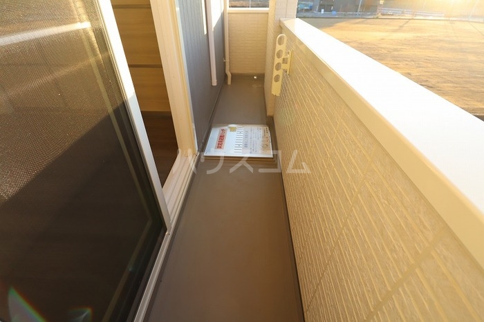 13/21 バルコニー