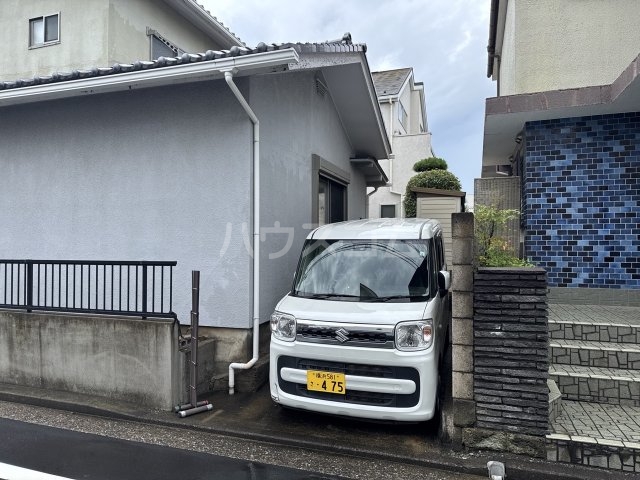 21/29 駐車場