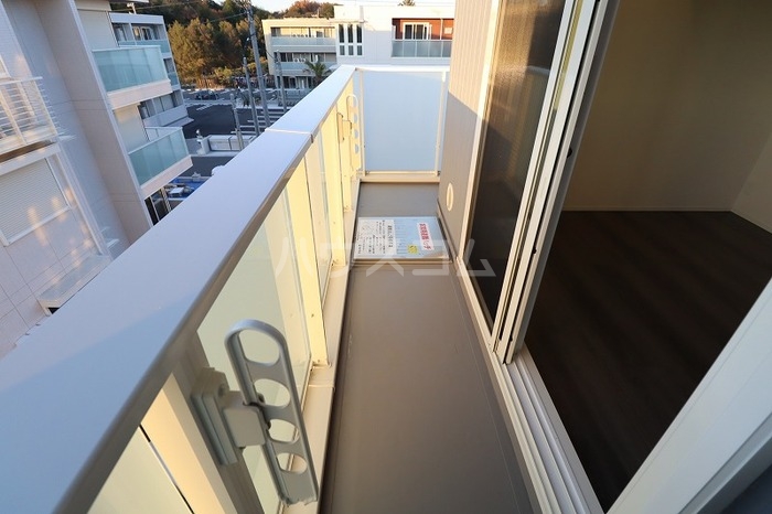 13/21 バルコニー