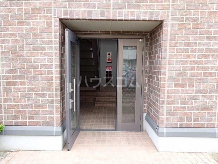 19/21 エントランス