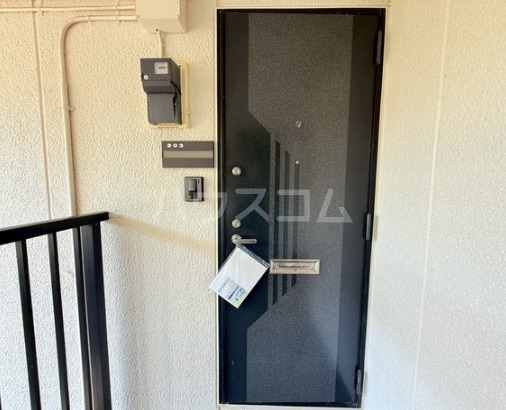 14/23 エントランス