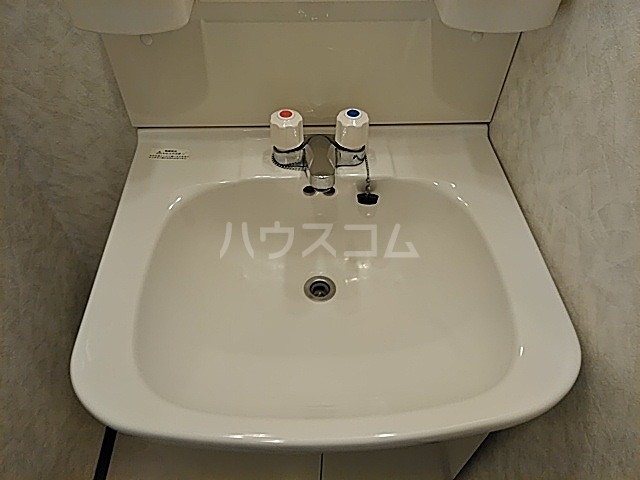 14/25 洗面
