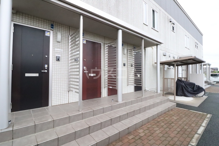 20/26 エントランス