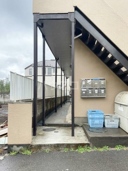 2/3 エントランス